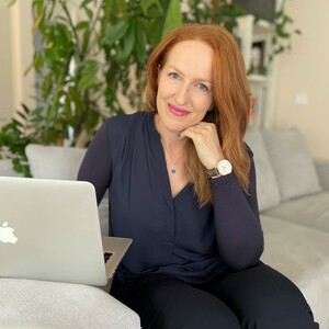 ElisabethMayrho's avatar